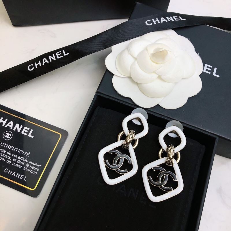 Ch**el earrings